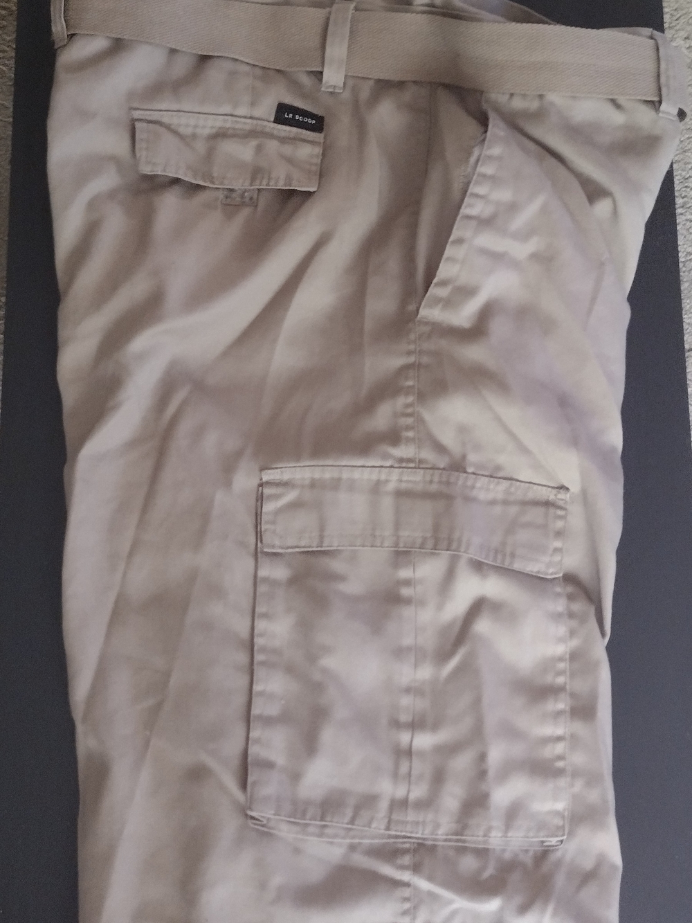 Lee Men’s Tan Cargo Pants with Belt $8